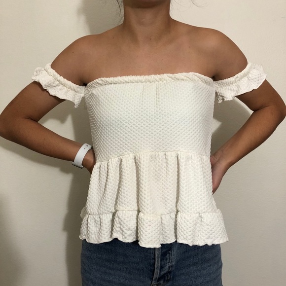 Urban Outfitters Top - Picture 1 of 3